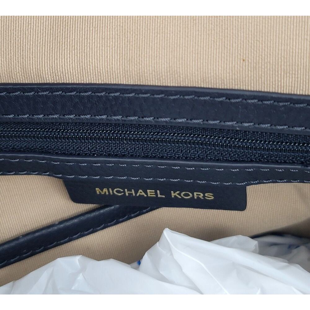 Michael Kors Junie Medium Drawstring Backpack Navy White Chevron Woven Leather - Picture 11 of 11
